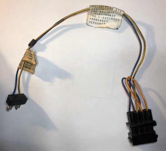 OEM 2-to-4 channel premium sound adapter harness